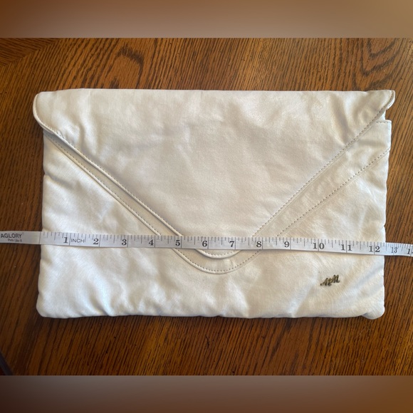 Vintage White Clutch Bag - Picture 10 of 12